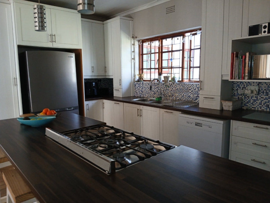 3 Bedroom Property for Sale in Roundhay Western Cape
